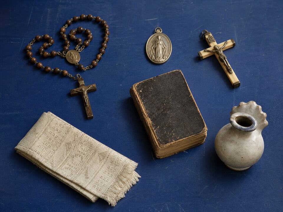 Catholic devotional objects index: a field-note object study